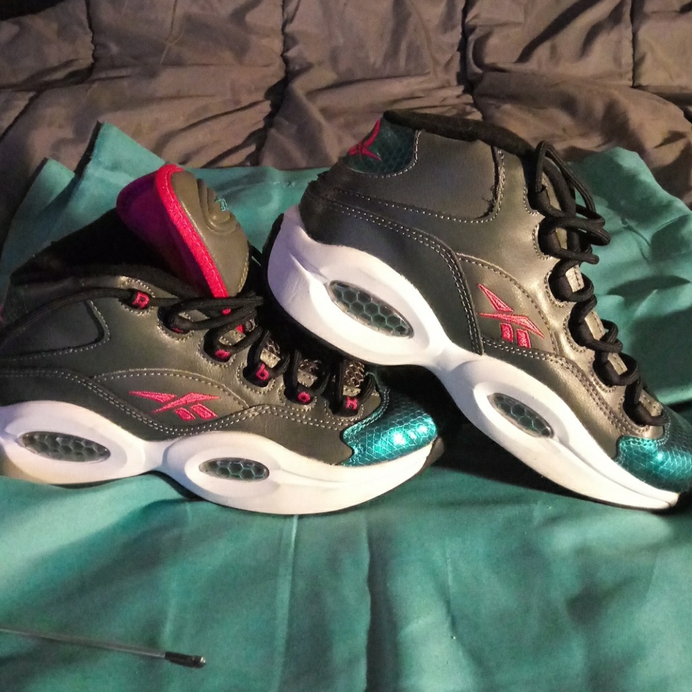 Pink/Green/Gray Reebok Big Girl 5